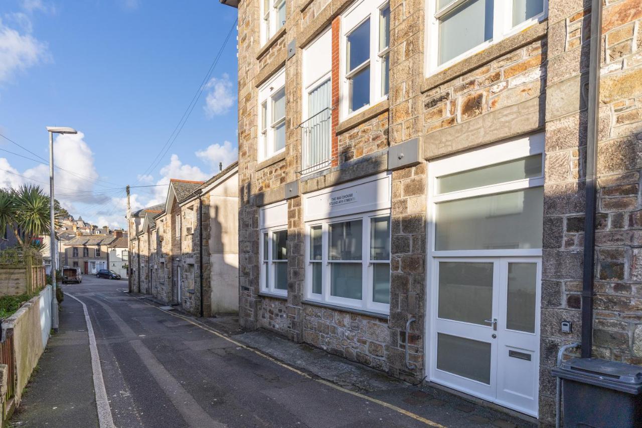 Stunning Views Over Mounts Bay With Balcony Penzance Exterior photo